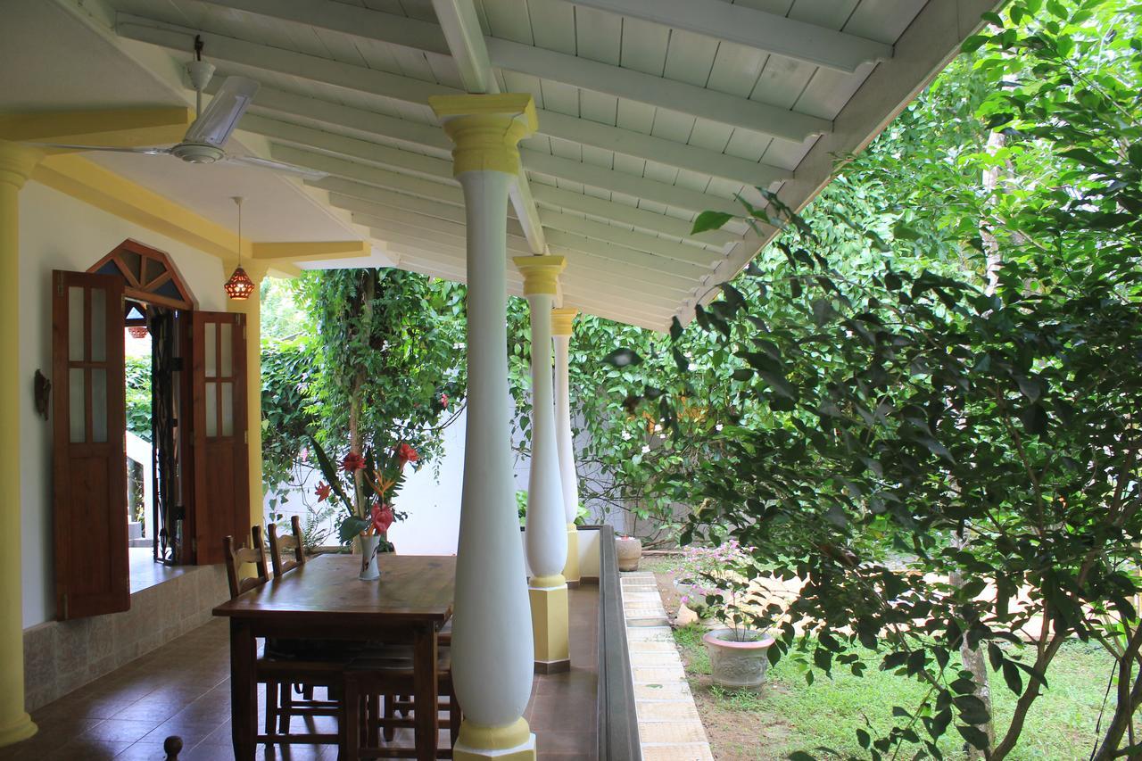 Dionis Villa Унаватуна Екстер'єр фото